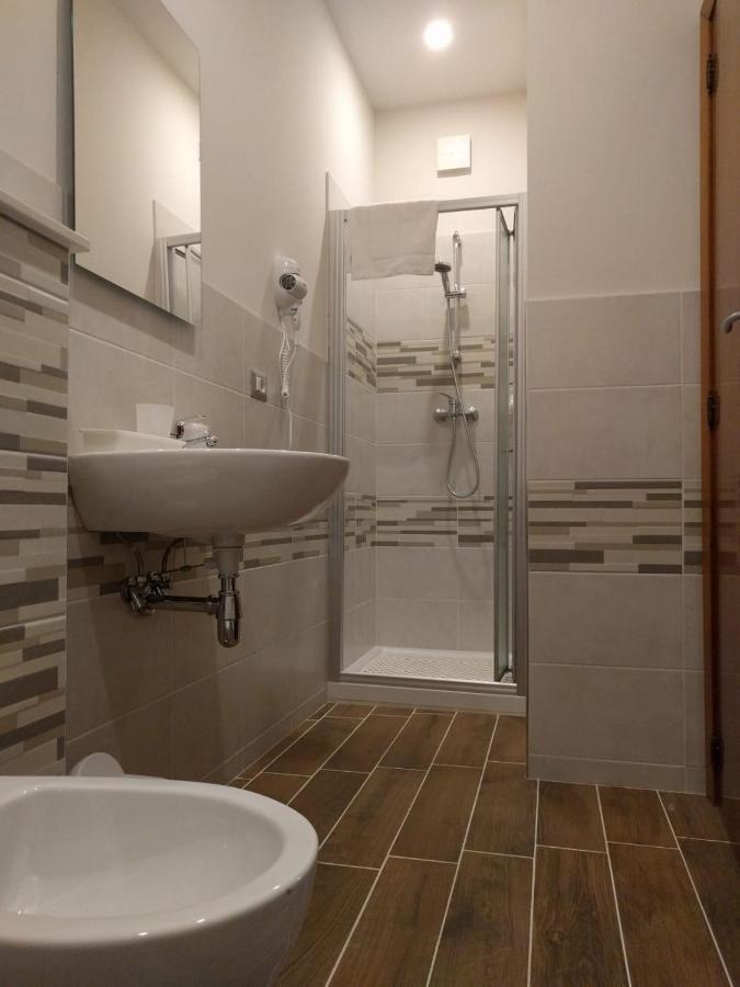 B&B Alba Sul Mare Guest House Massignano Exterior photo