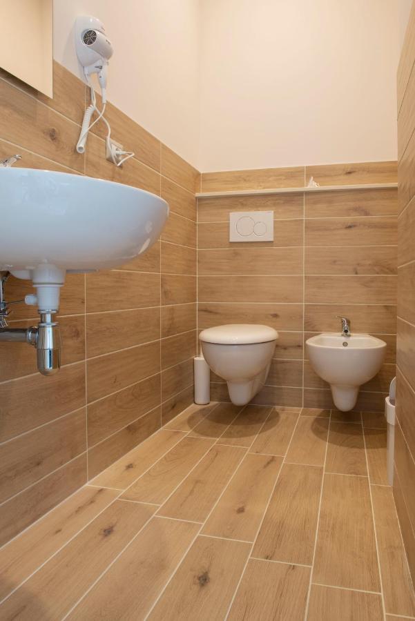 B&B Alba Sul Mare Guest House Massignano Exterior photo