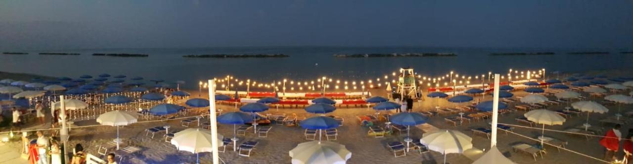 B&B Alba Sul Mare Guest House Massignano Exterior photo